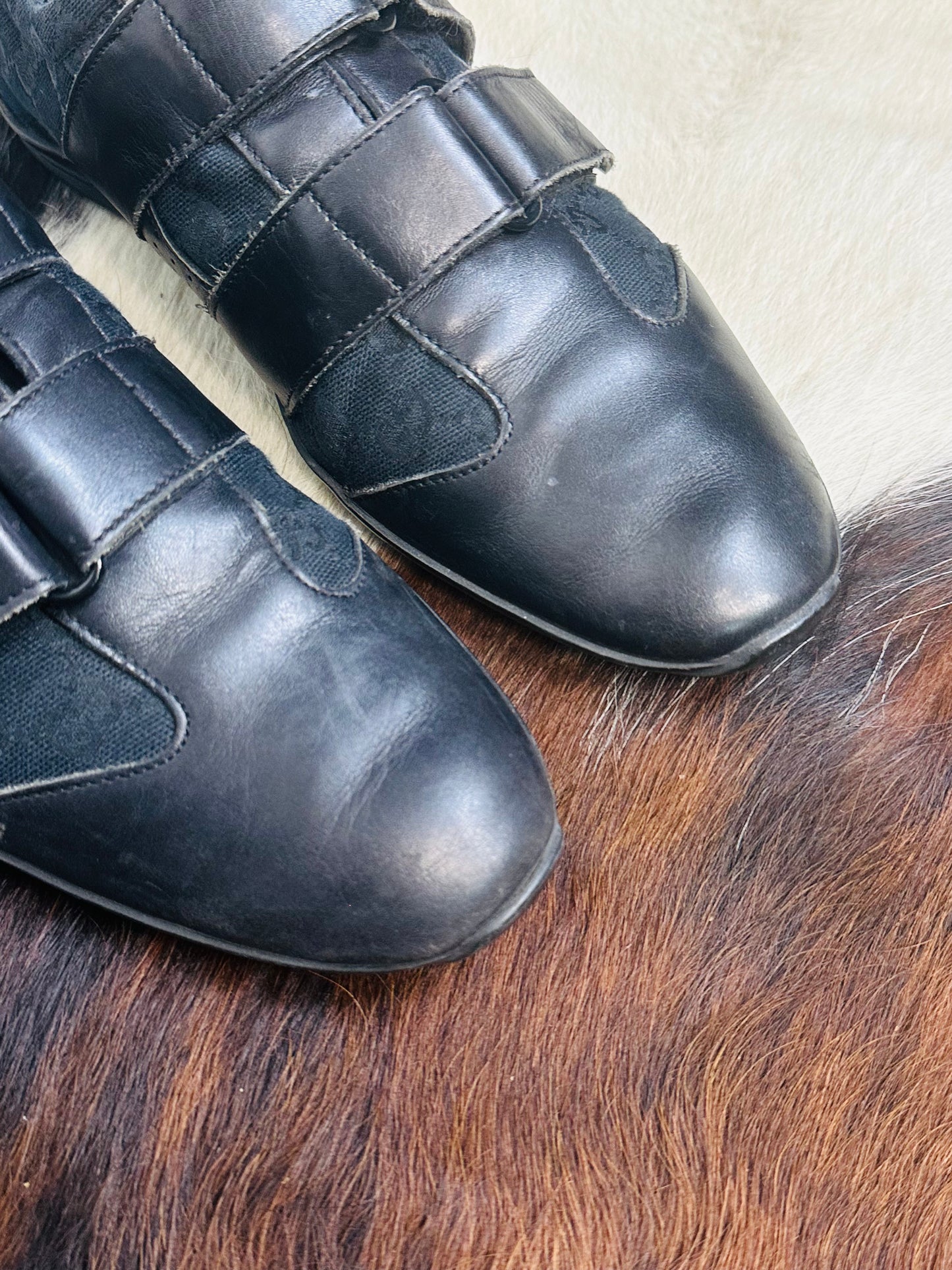 GUCCI - Sneakers Vintage con Doppio Strap – Pelle e Tela GG Monogram – Nero | Tg 40½