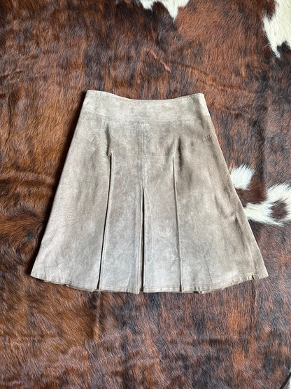 Gonna in Vera Pelle Scamosciata Beige – Linea A con Bottoni Frontali
