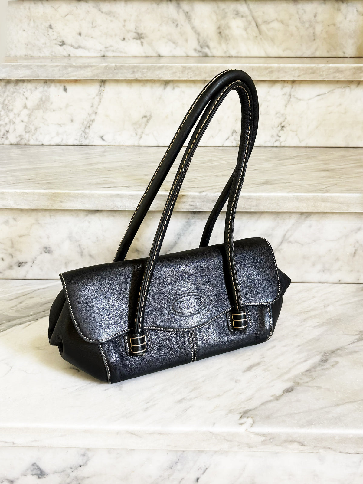TOD’S - Borsa vintage in pelle nera con cuciture a contrasto