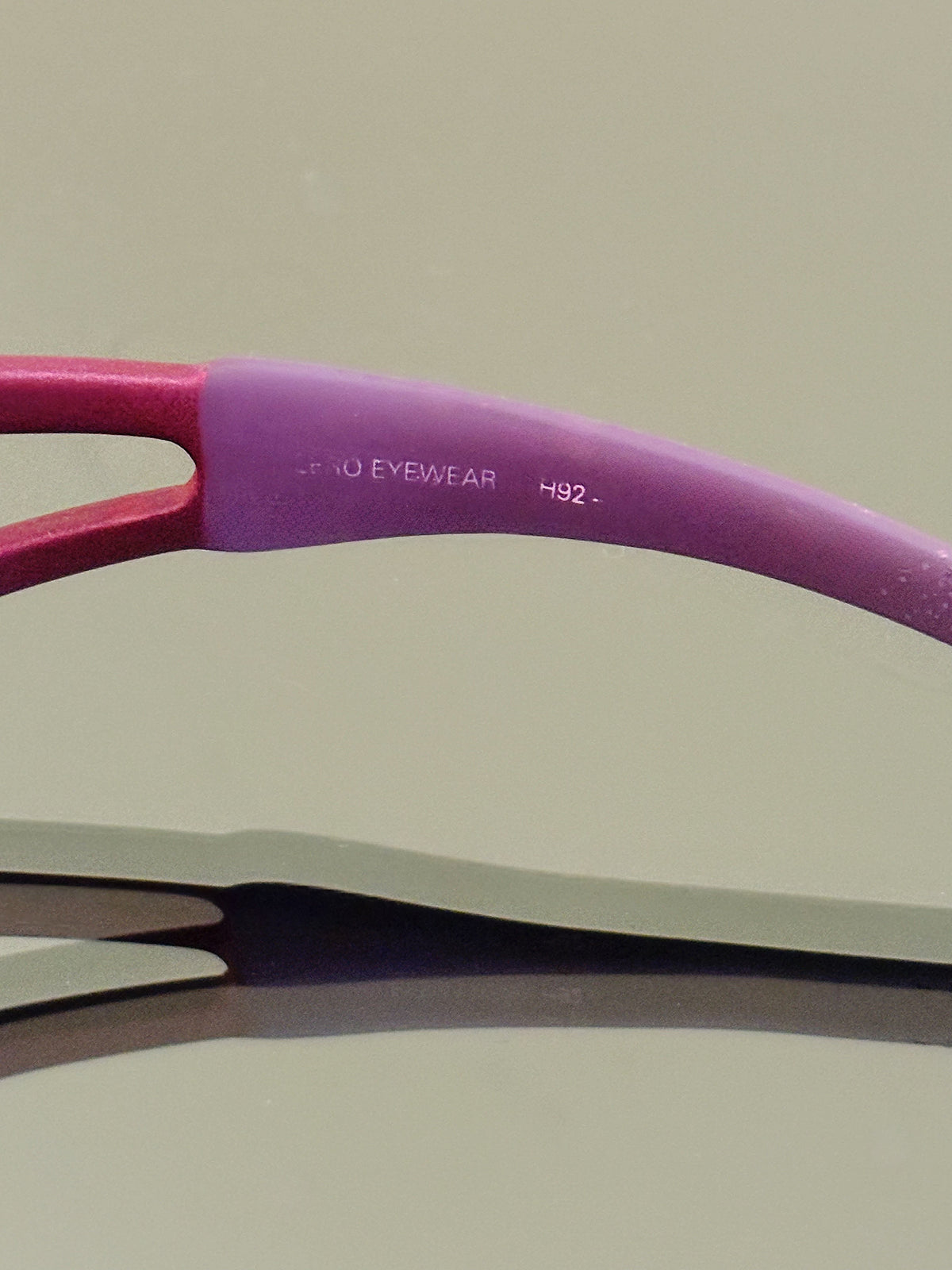 ZERO EYEWEAR - Occhiali da sole vintage sportivi H92 Made in Italy – Rosa / Viola Y2K