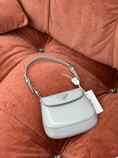 PRADA - Cleo in Pelle Spazzolata Grigio Ghiaccio| MEDIUM e SMALL