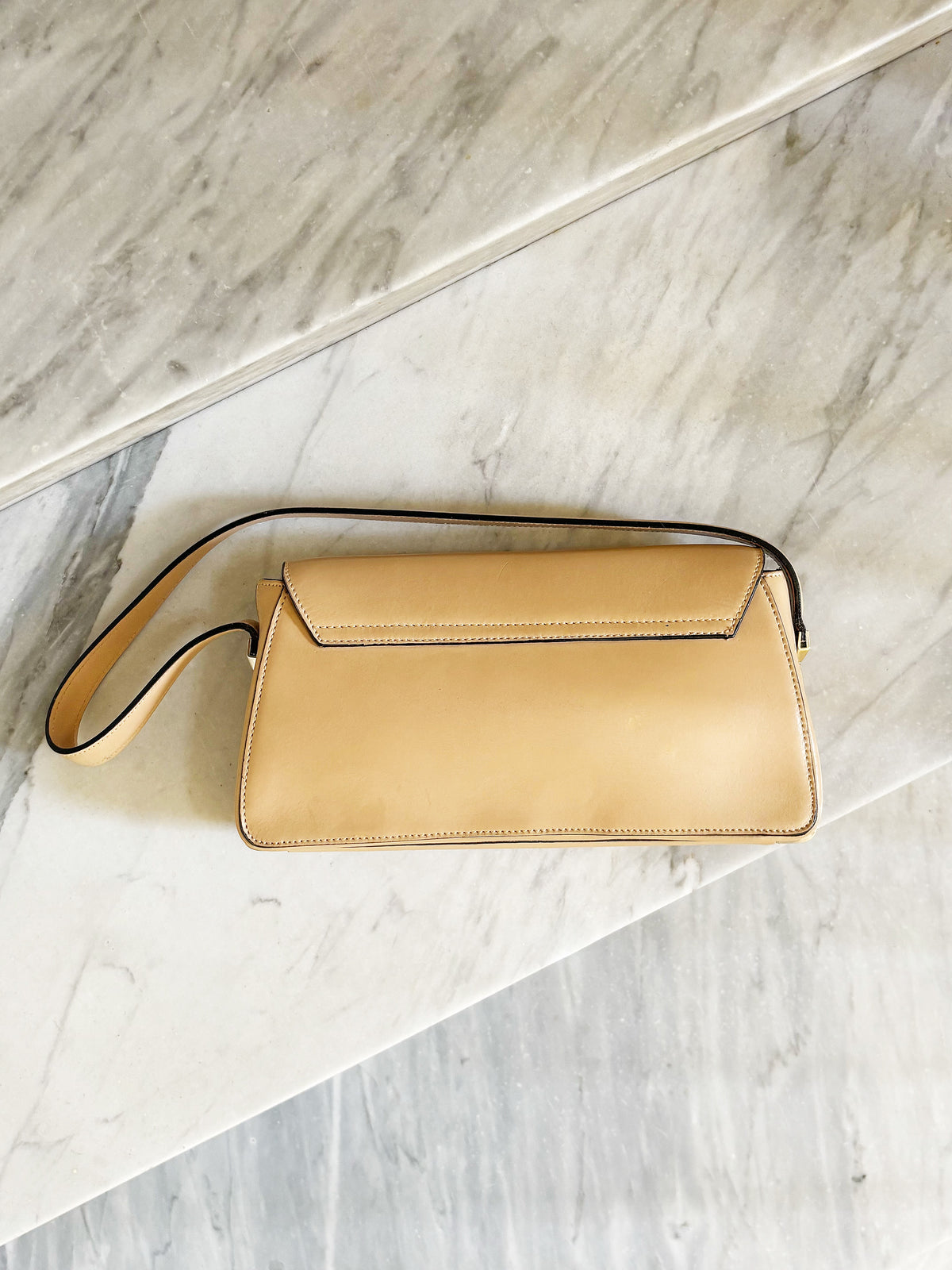 Vintage Structured Leather Shoulder Bag – Beige / Camel