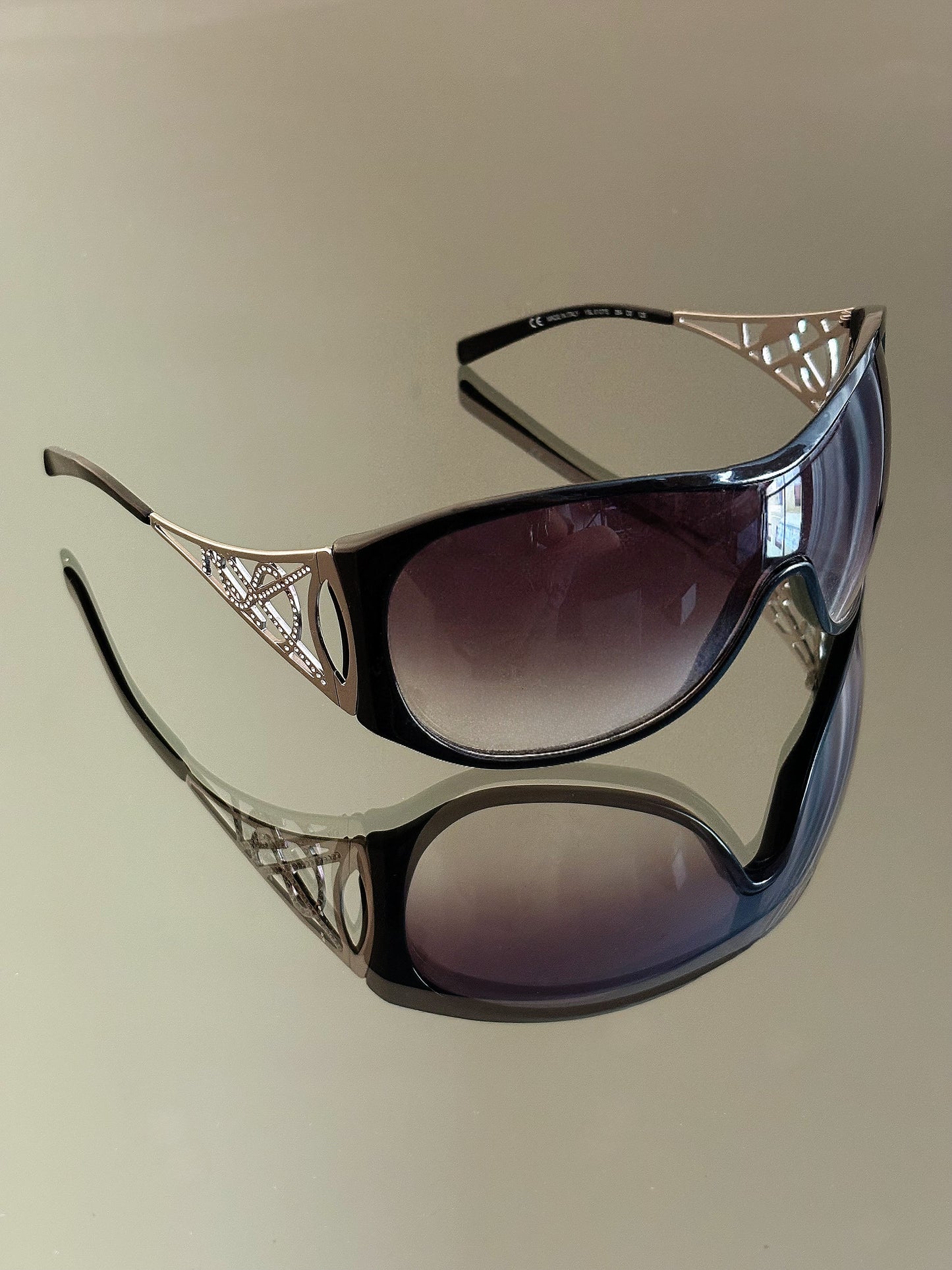 YVES SAINT LAURENT - Occhiali da sole – YSL logo crystal, shield Y2K Made in Italy
