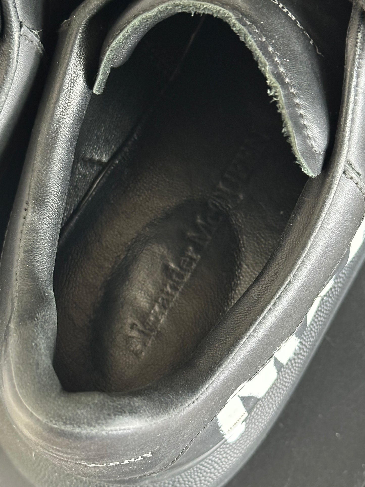 ALEXANDER McQUEEN - Oversized Sneaker – Black Graffiti Edition – Nero | Tg 42