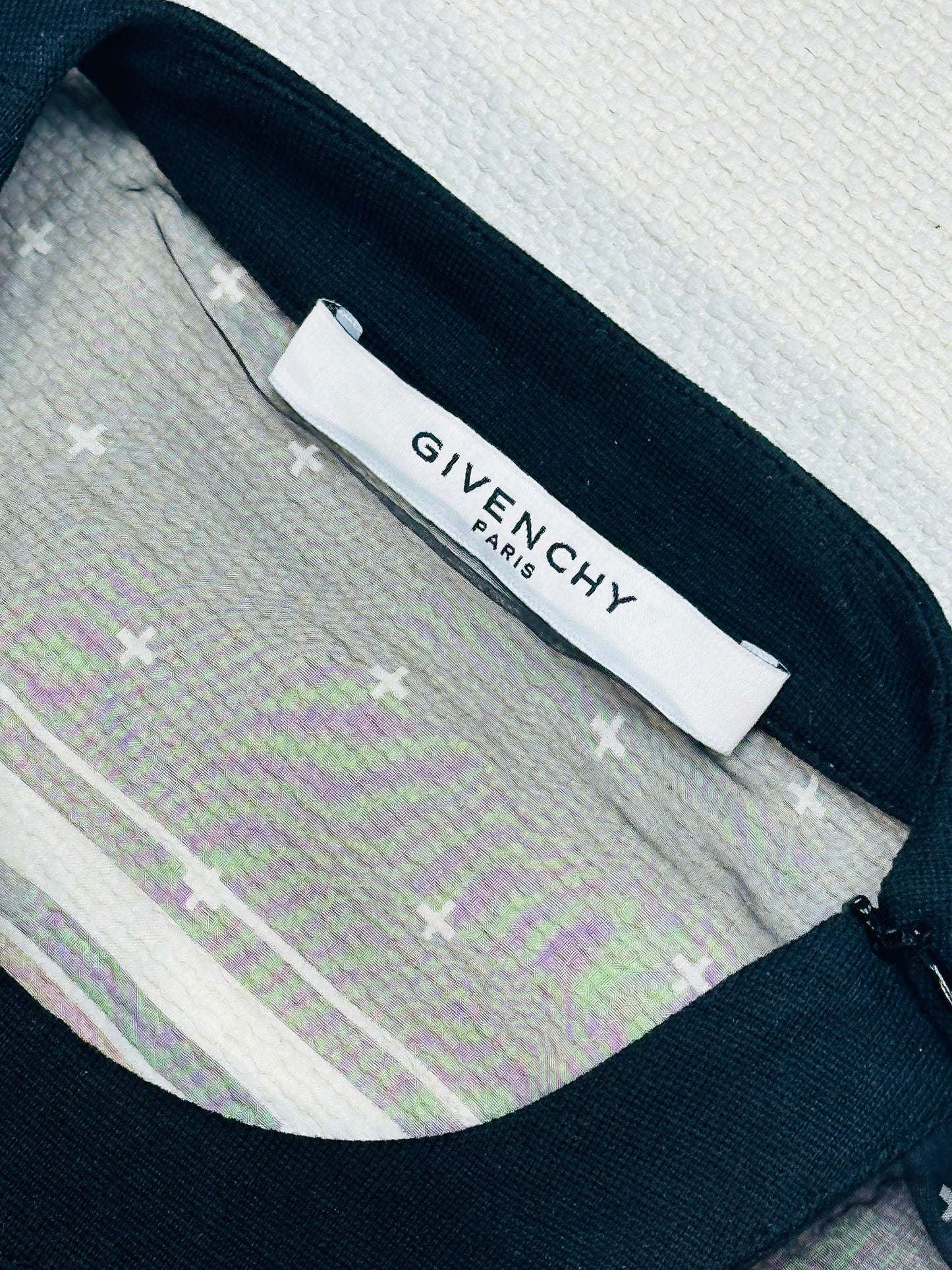 GIVENCHY - T-Shirt trasparente in seta