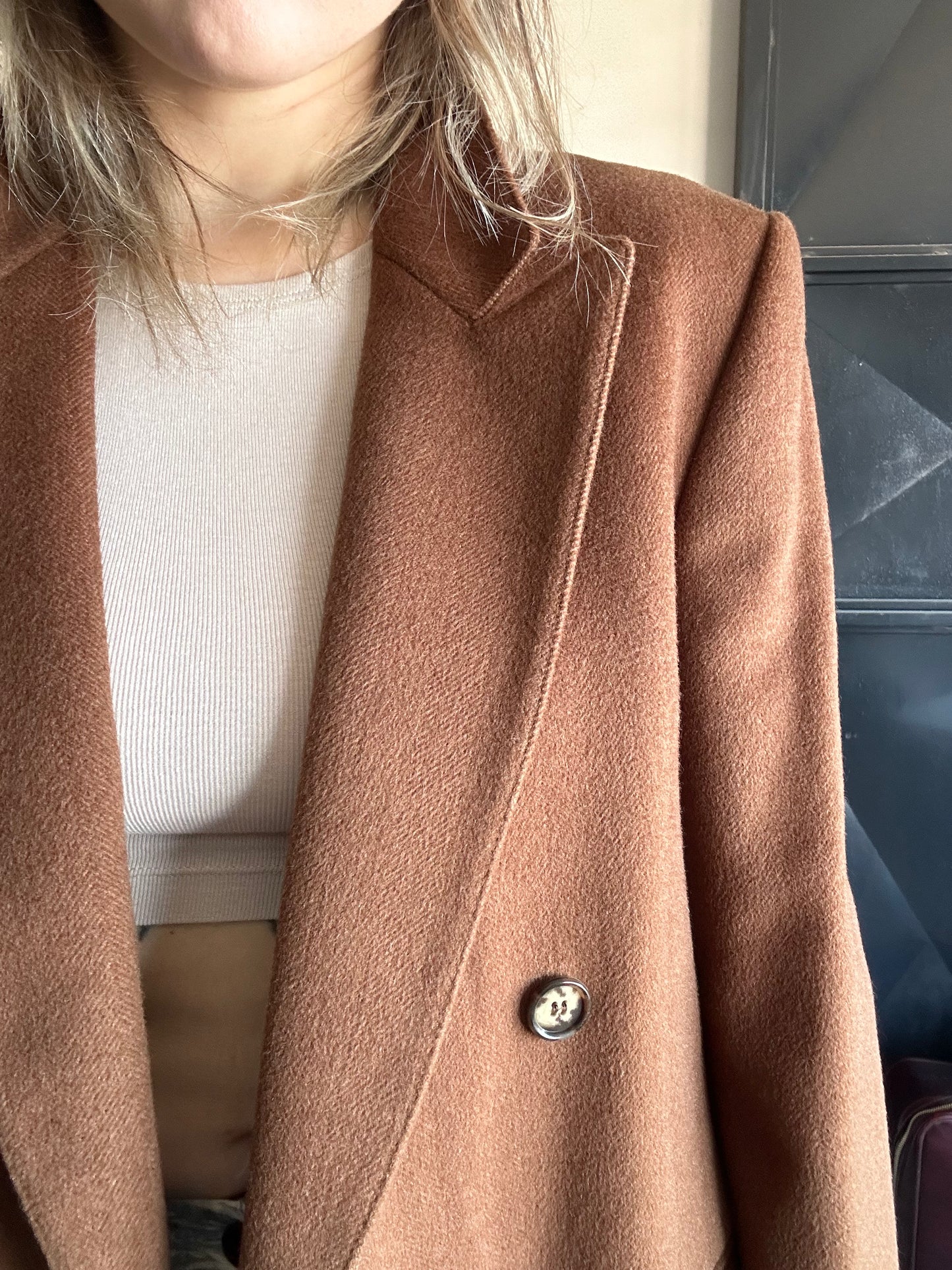 Cappotto lungo in lana doppiopetto