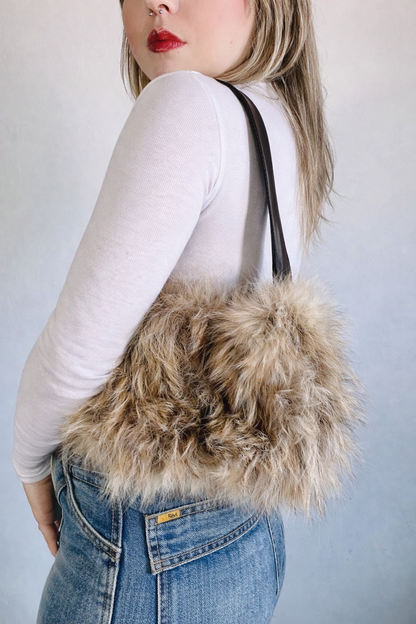 Borsa a spalla in pelliccia