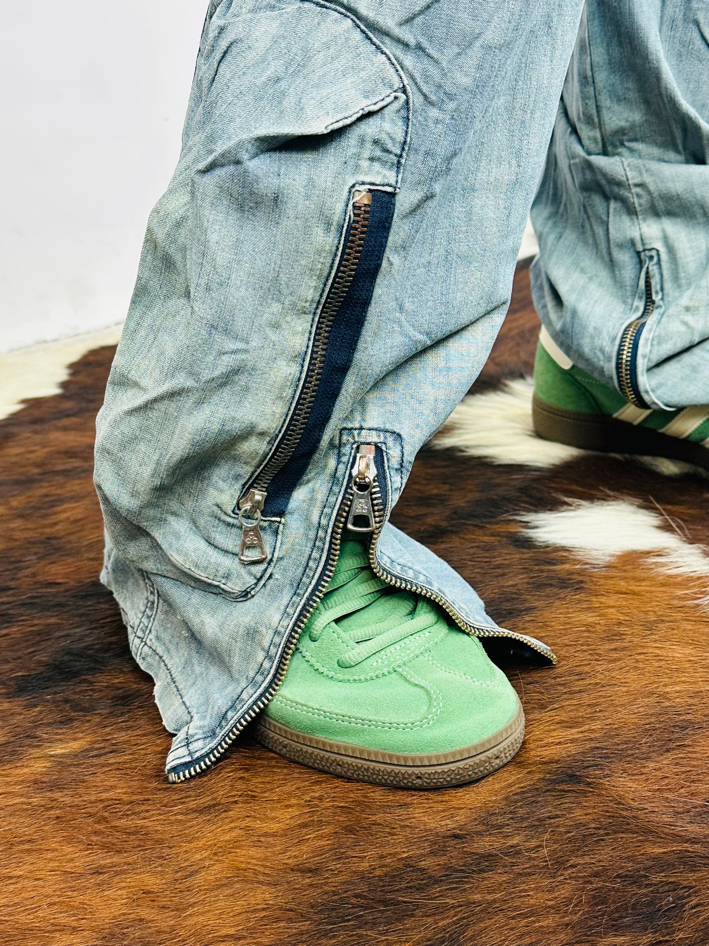 NEW JEANS - Cargo Y2K