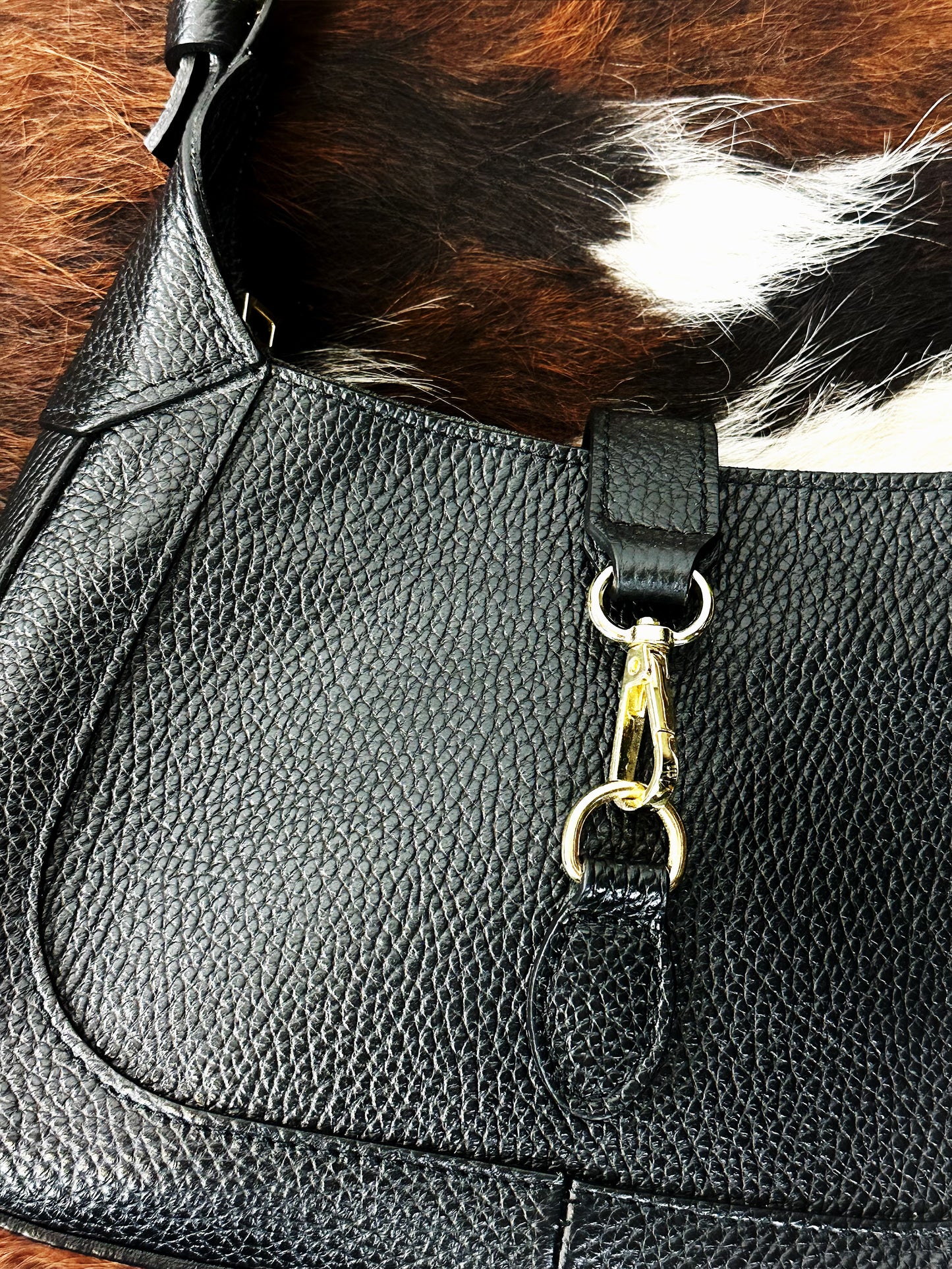 Borsa a Spalla in Pelle Nera Jackie ispired – Vintage Y2K
