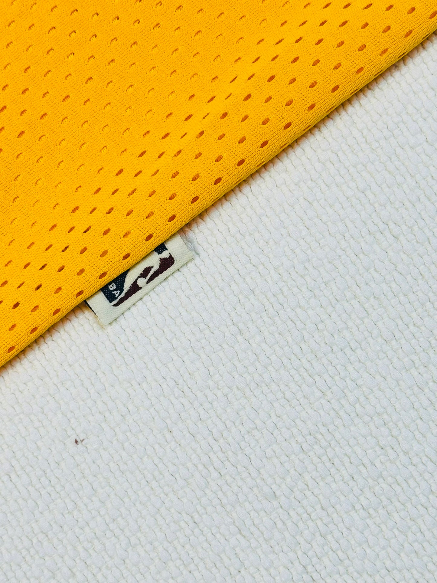 ADIDAS x NBA - Lakers Johnson 32 Yellow 🟡