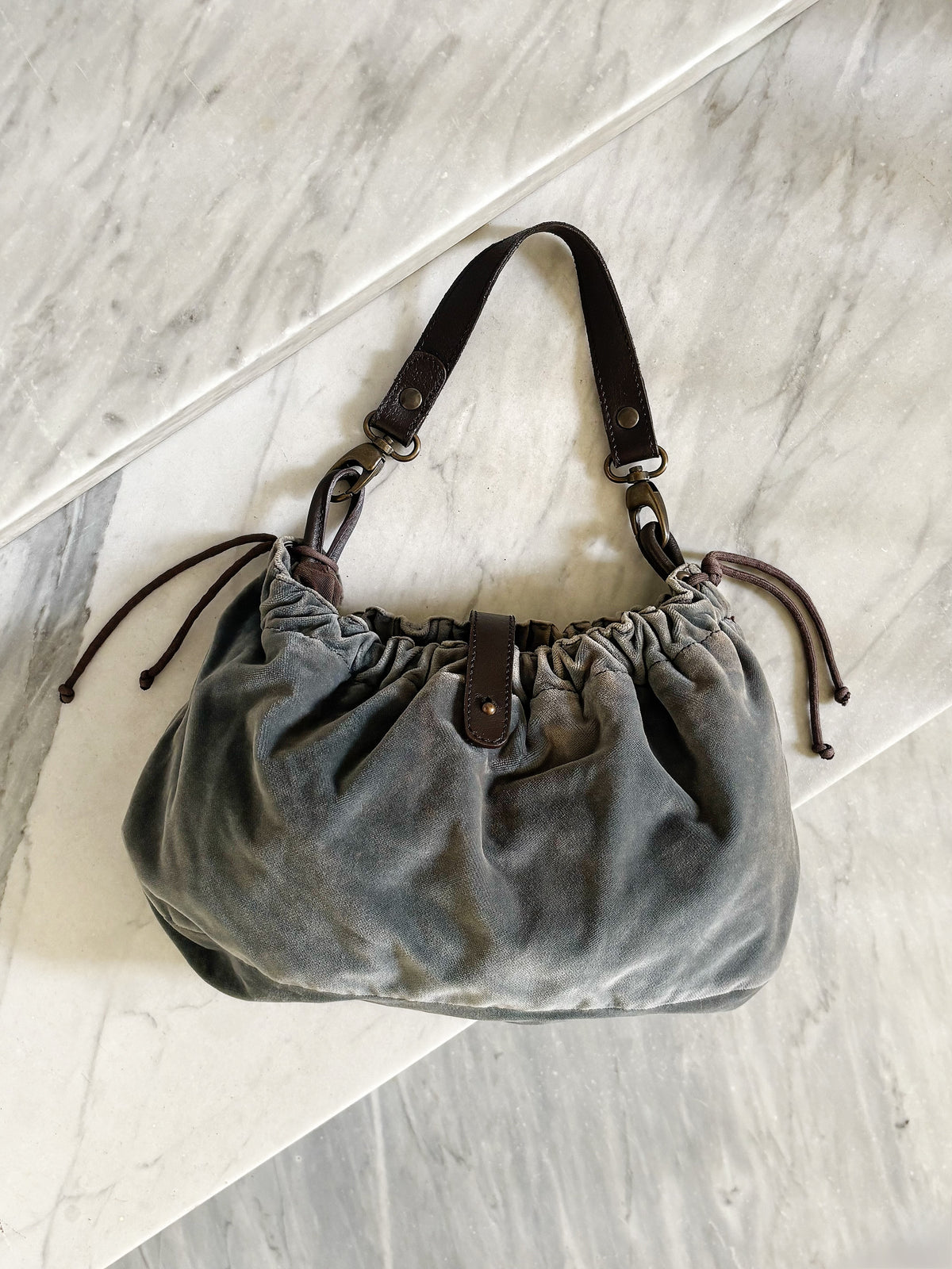 MAX&Co - Borsa a Spalla in Velluto Grigio\Verde con Dettagli Marroni