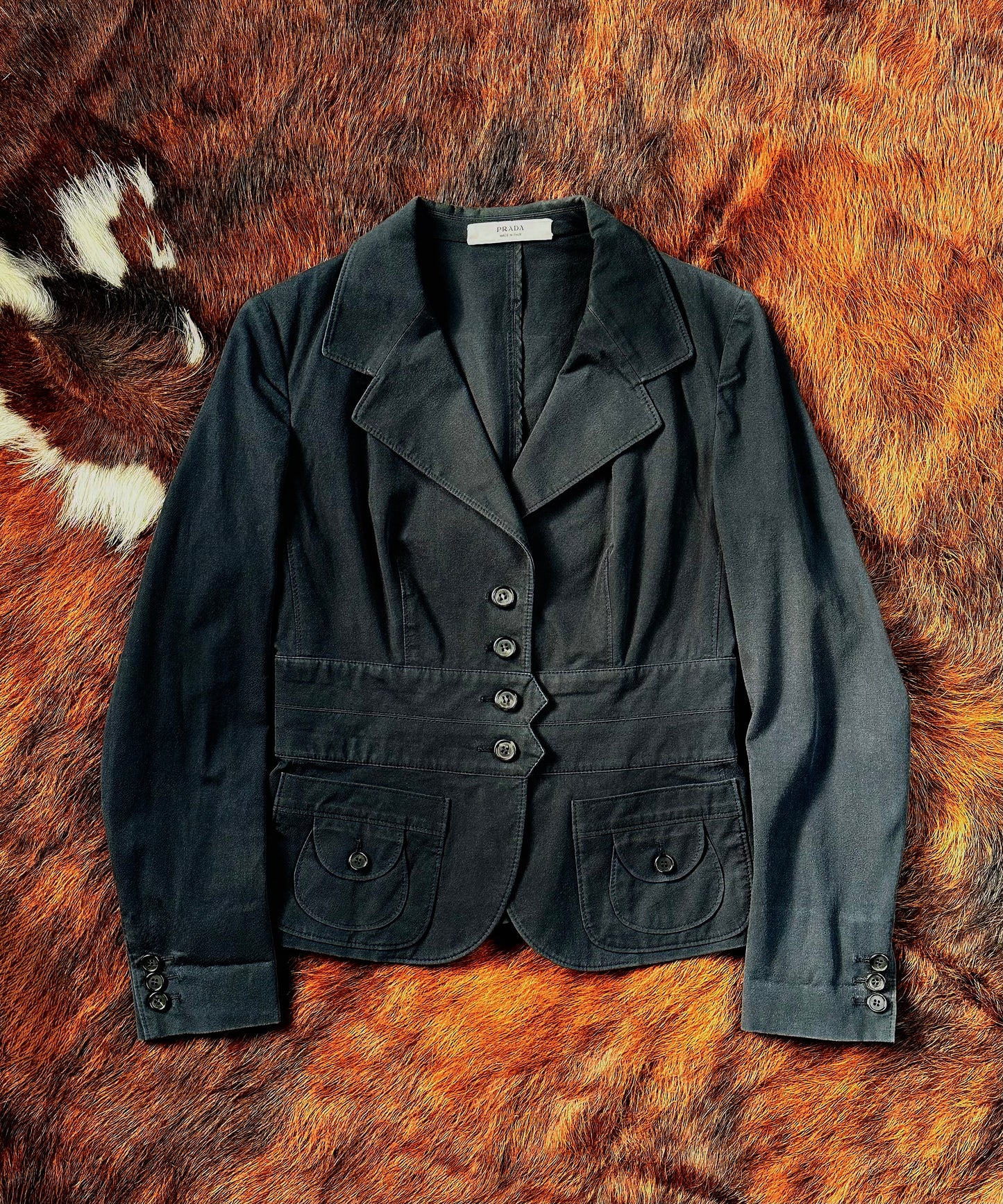 PRADA - Giacca Blazer Vintage Nera con Vita Strutturata