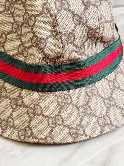 GUCCI - Cappello GG Supreme con Web Stripe