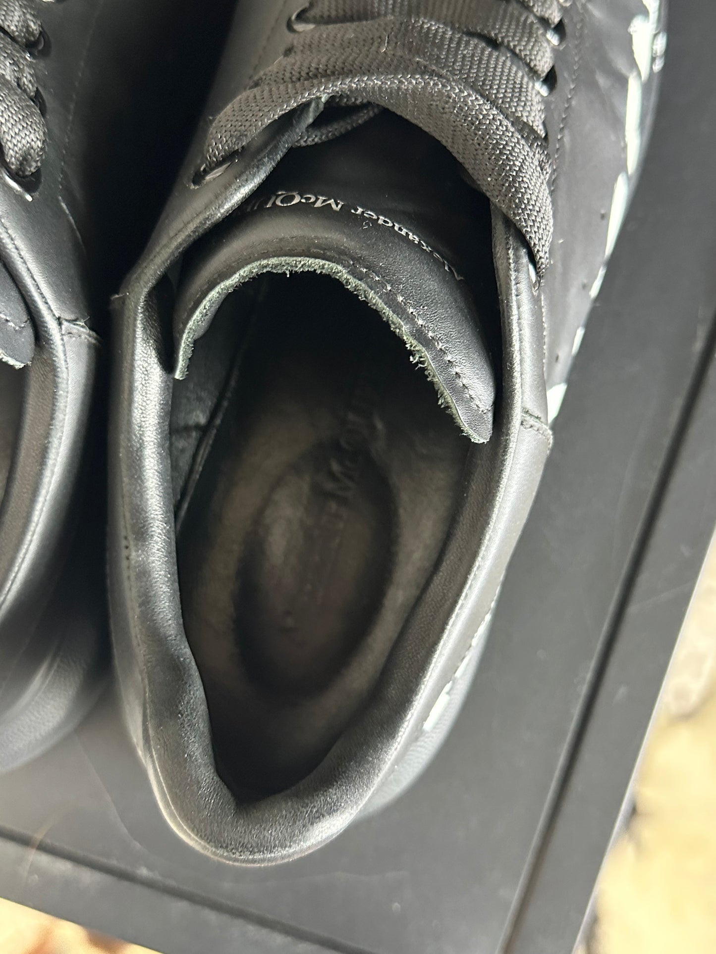 ALEXANDER McQUEEN - Oversized Sneaker – Black Graffiti Edition – Nero | Tg 42