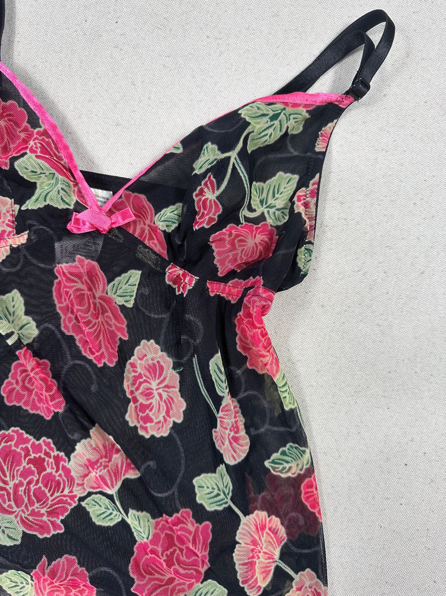 Y2k micro mesh top 🌺