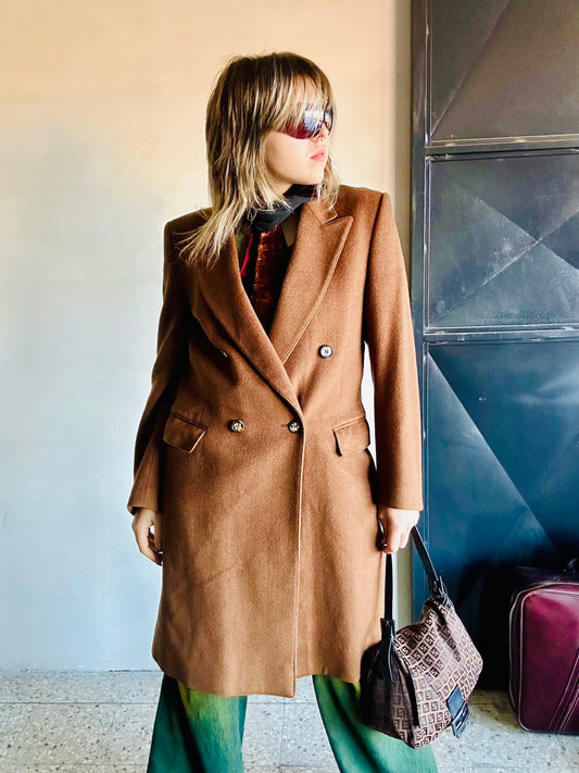 Cappotto lungo in lana doppiopetto