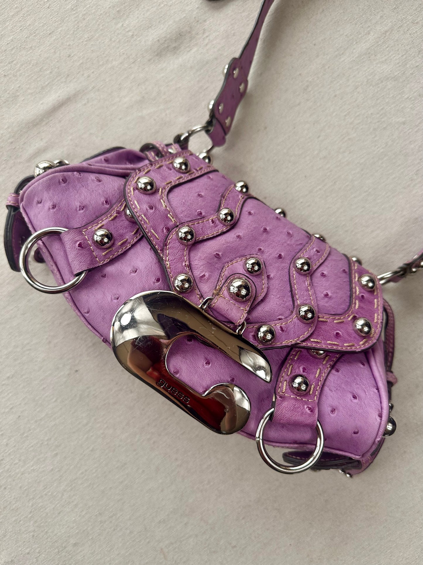 GUESS - Pochette 🌸