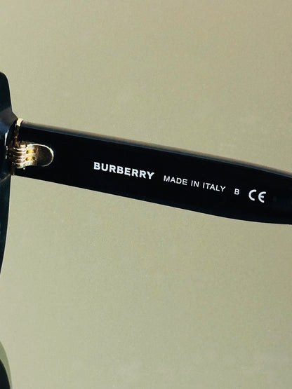 BURBERRY – BE4315 Charlotte – Occhiali da Sole Donna – Nero Lucido | Made in Italy