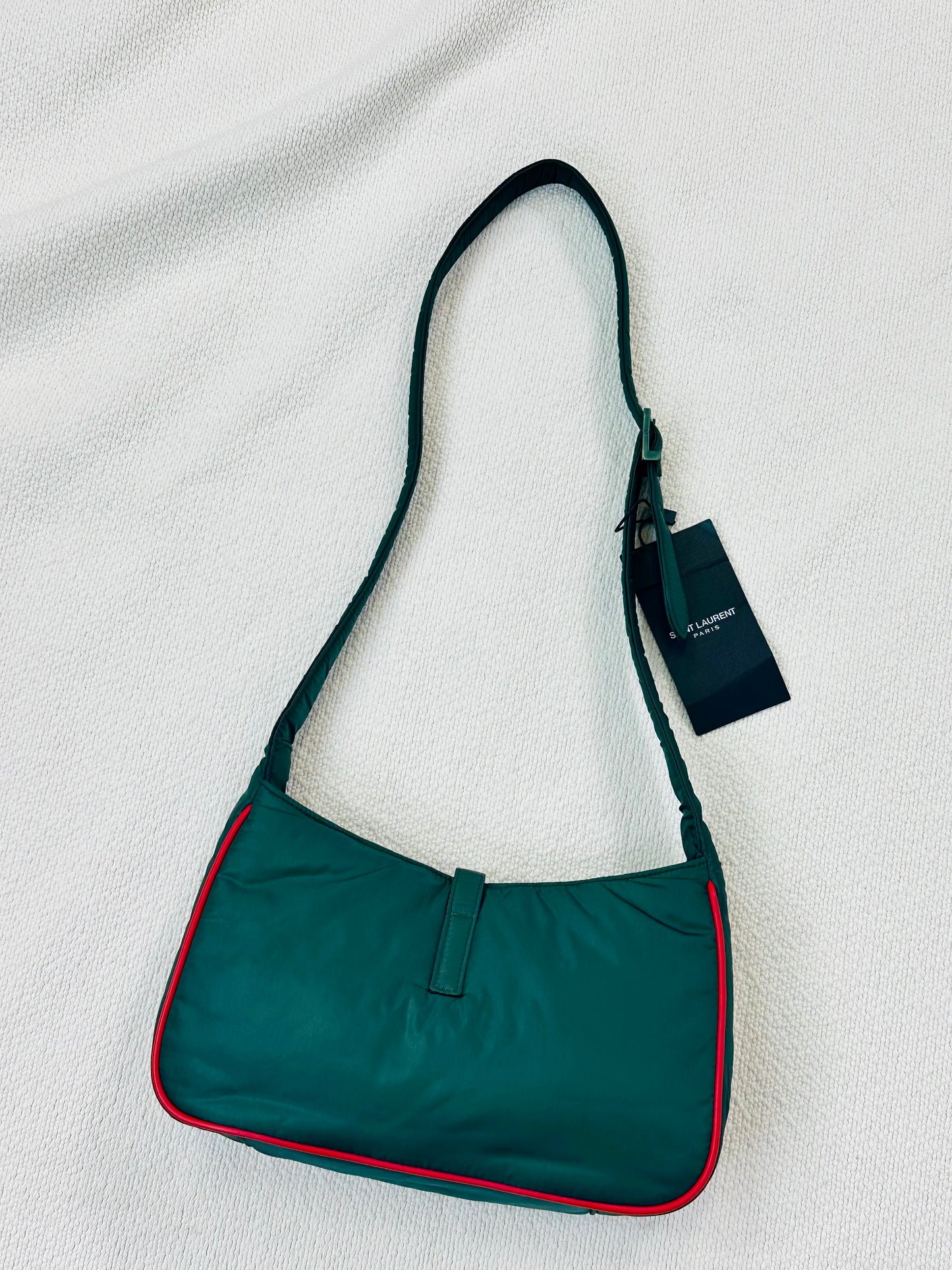 SAINT LAURENT PARIS - Borsa Shoulder in Nylon Verde Racing con profili rossi