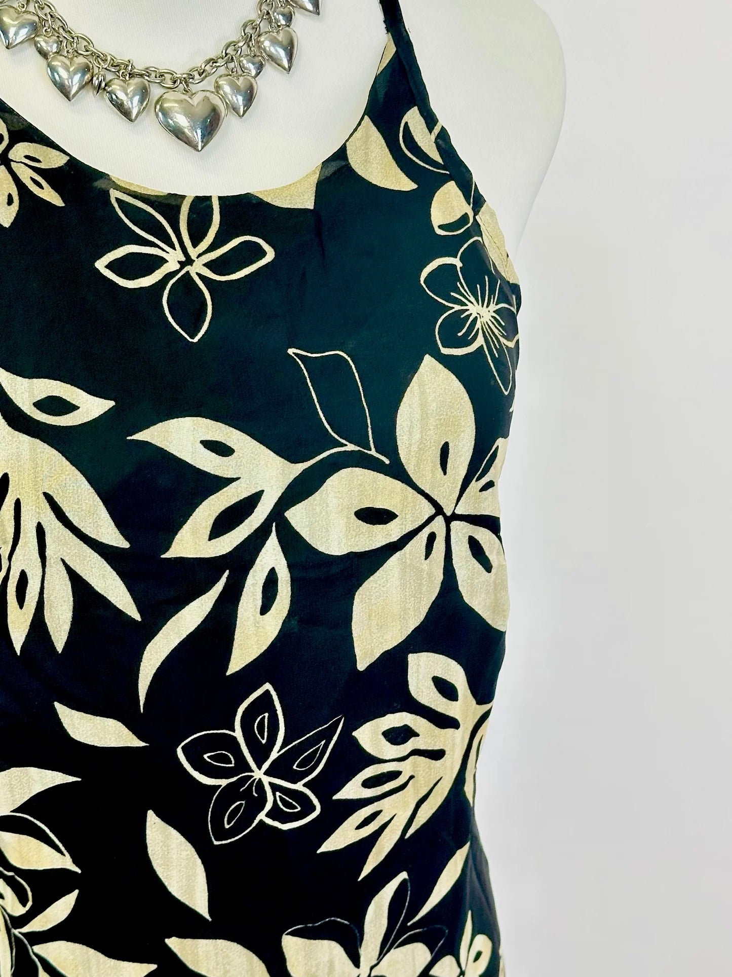 Abito vintage a fiori con spalline incrociate – stampa floreale tropicale