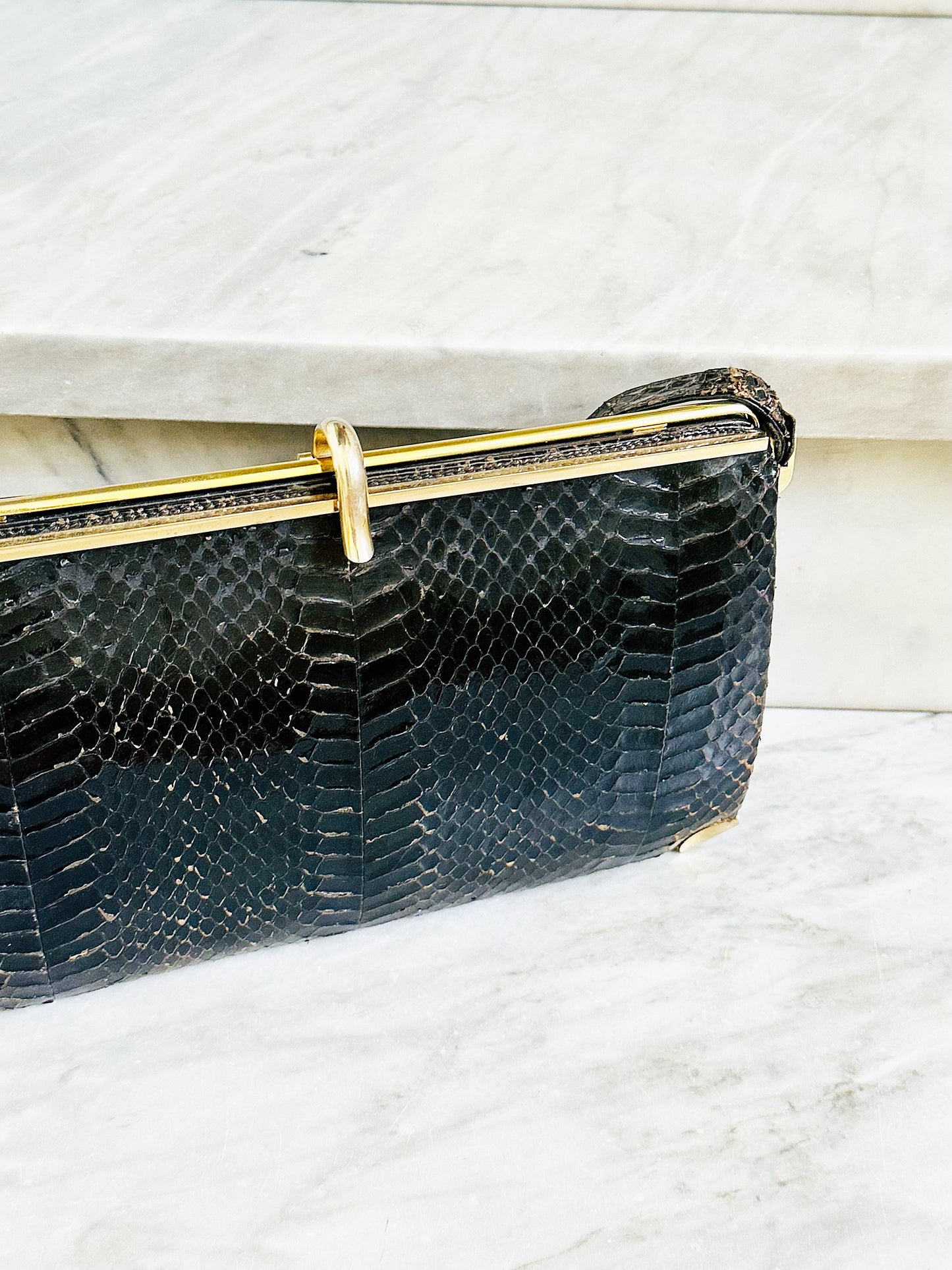 CLUTCH - 80s structured exotic leather bag
