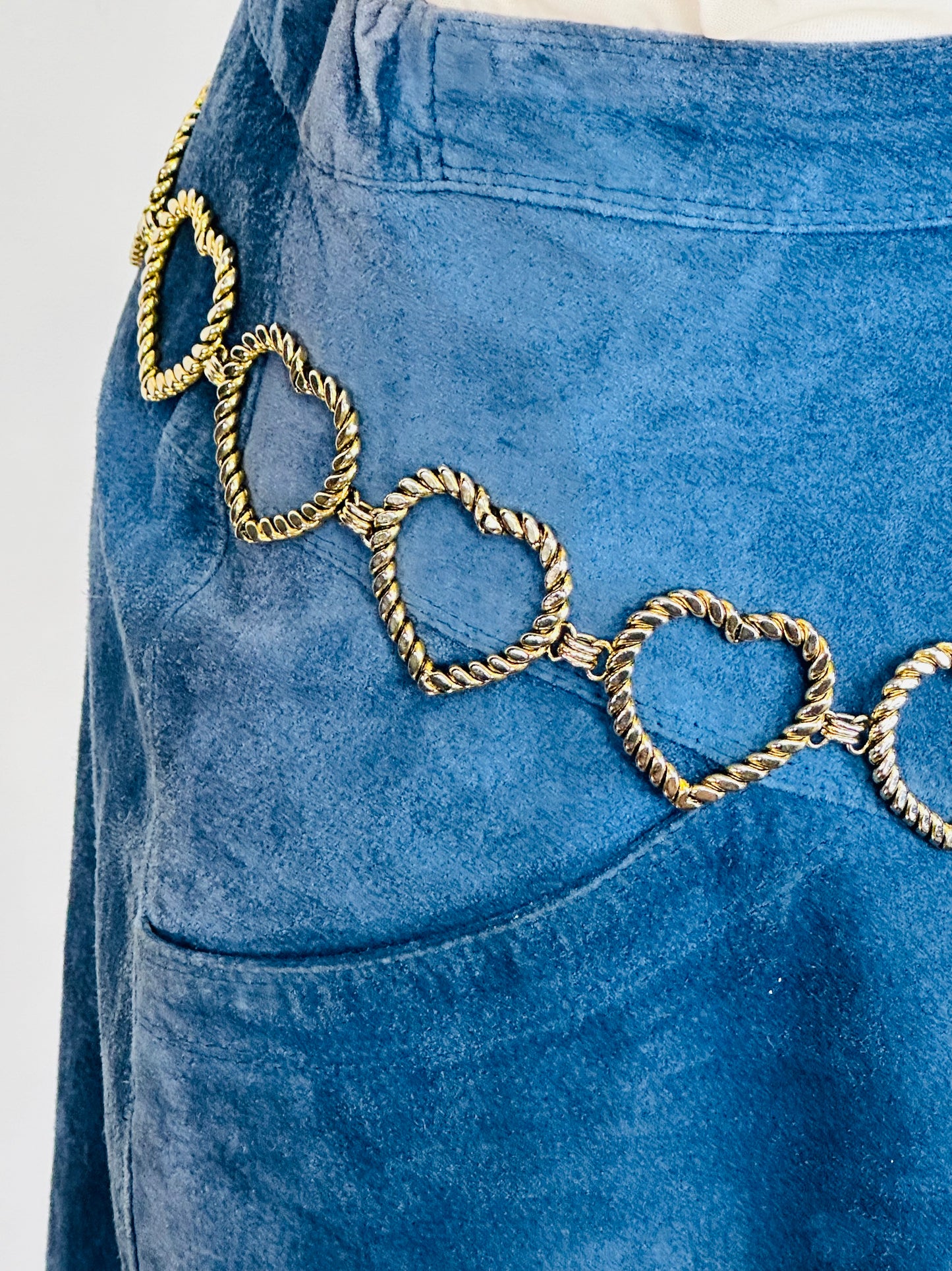 Gonna vintage in vera pelle scamosciata blu