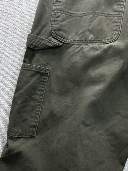 CARHARTT – Carpenter Green