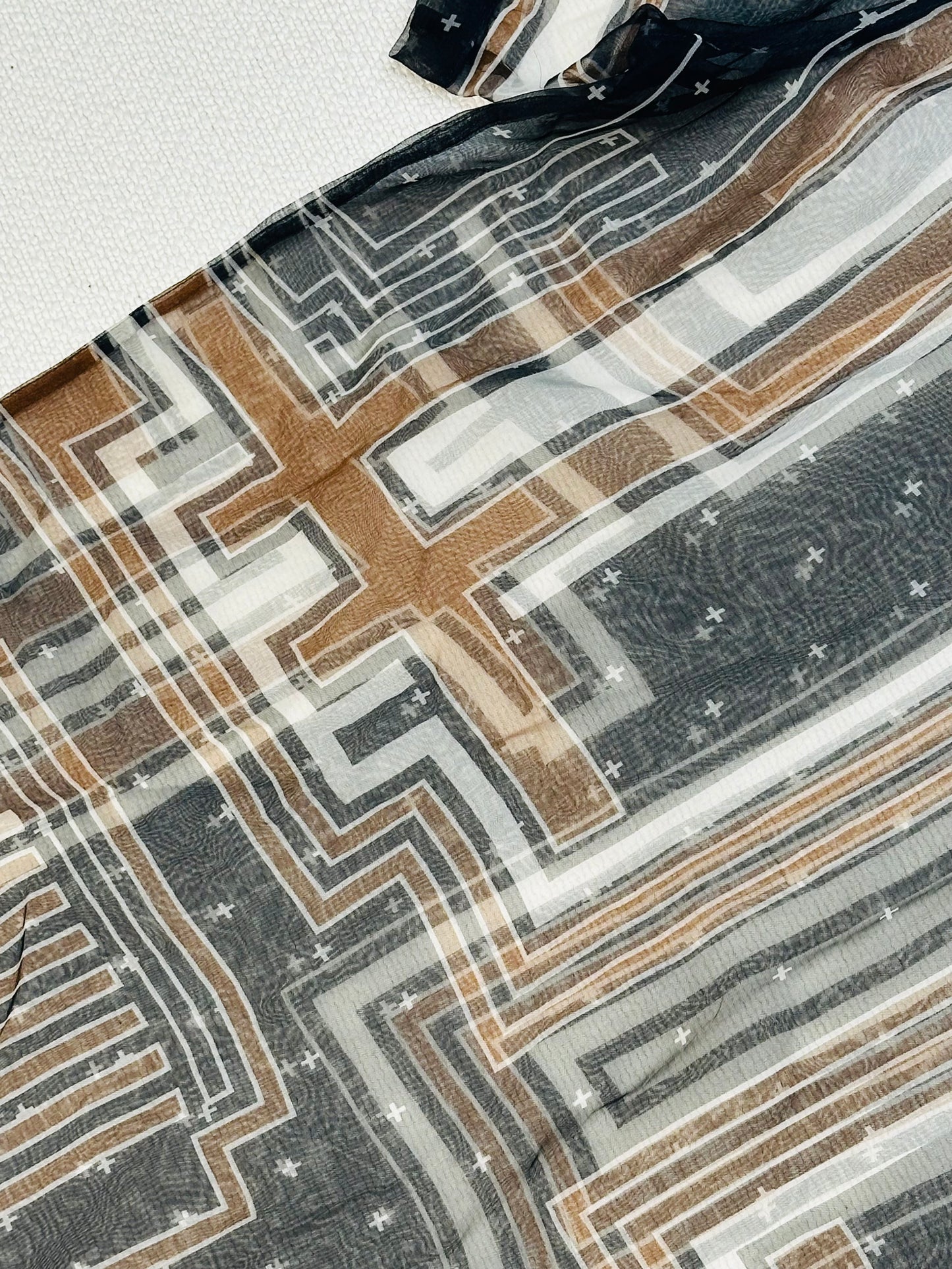 GIVENCHY - T-Shirt trasparente in seta