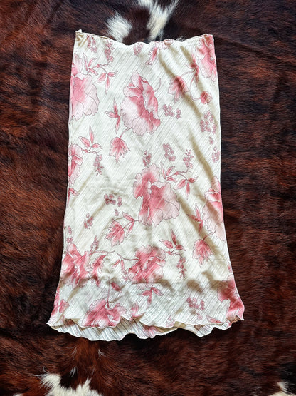 Gonna midi vintage floreale con fondo ondulato – Rosa cipria & panna | Y2K Romantic