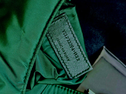 SAINT LAURENT PARIS - Borsa Shoulder in Nylon Verde Racing con profili rossi