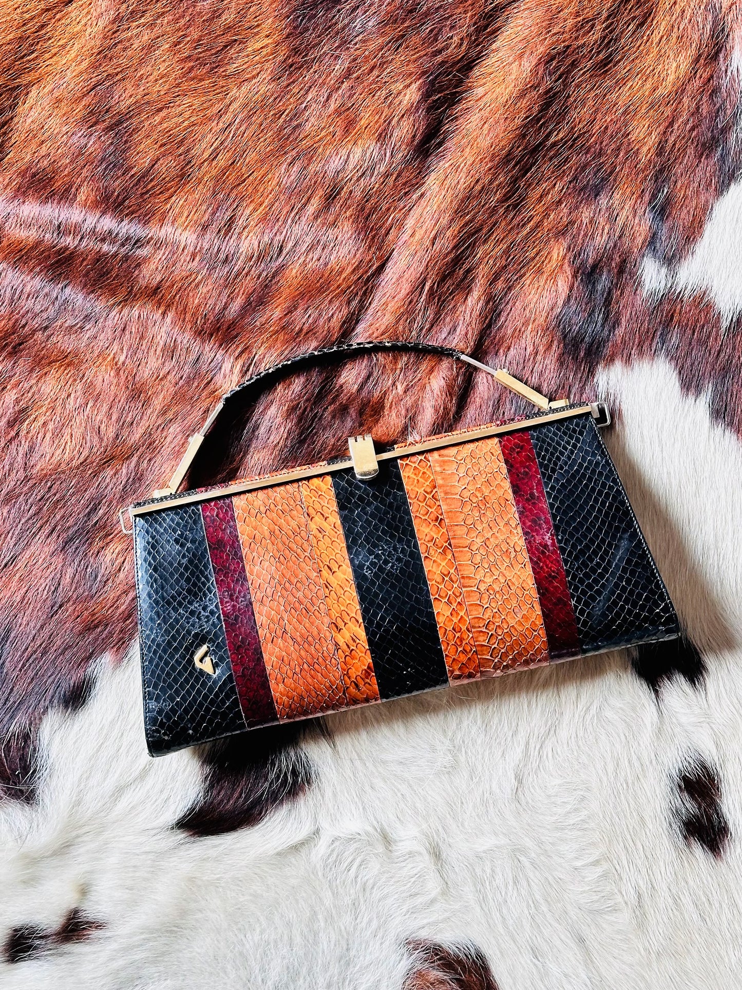 CLUTCH - 80s structured exotic leather bag