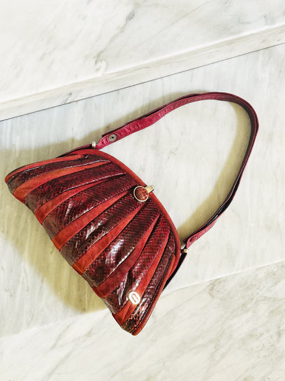 CLUTCH - Borsa vintage in pitone bordeaux dettagli in suede e chiusura gioiello