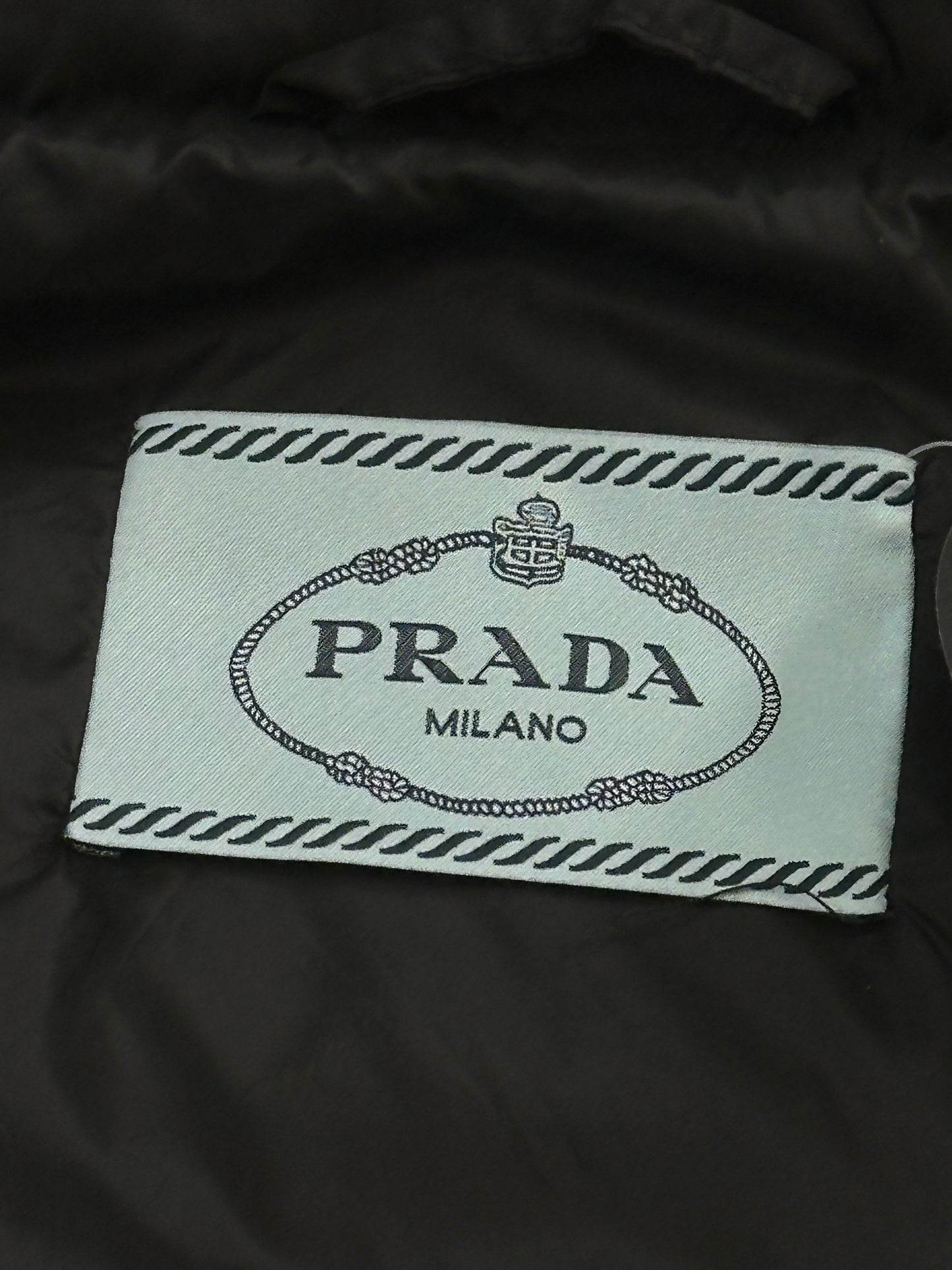 PRADA – Piumino Tech Logo Green Ediction