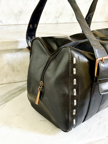 Borsa vintage Y2K in pelle nera – Bowling Bag con fibbie e cuciture a contrasto