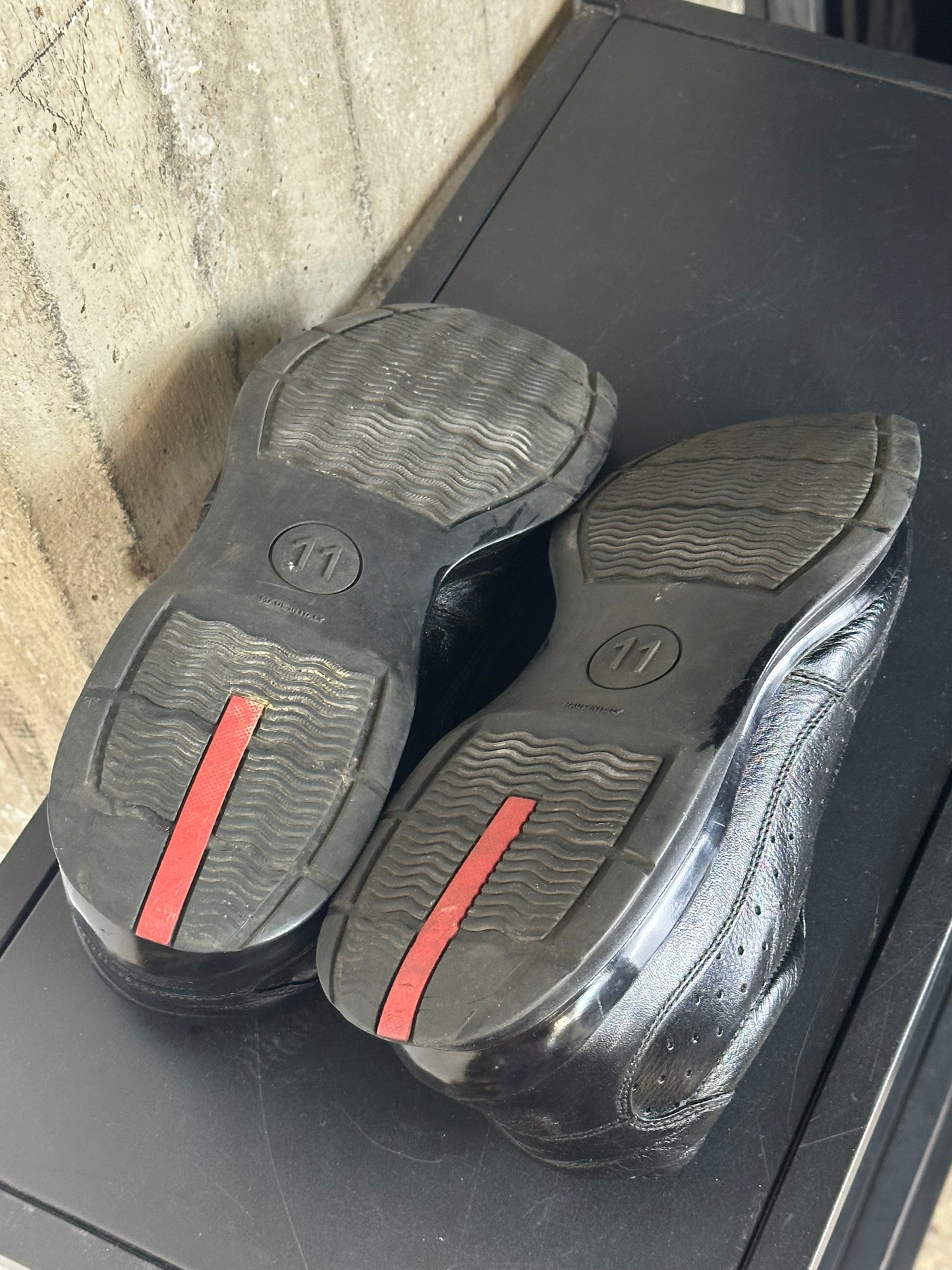 PRADA – Sneakers Sport Linea Rossa – Pelle Nera Vintage | Tg 44