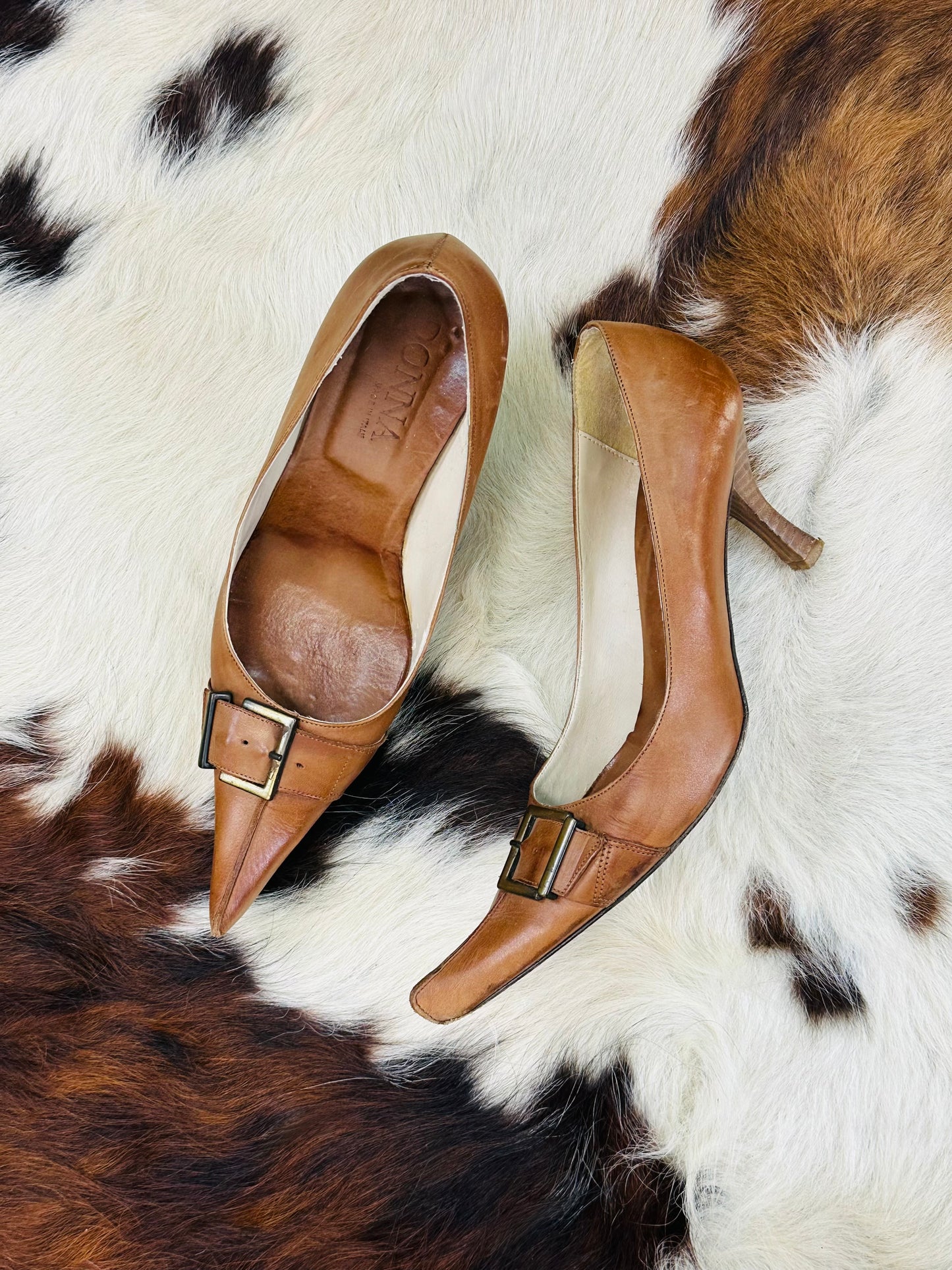Décolleté vintage in pelle con fibbia bronzo – DONNA Made in Italy | Taglia 38