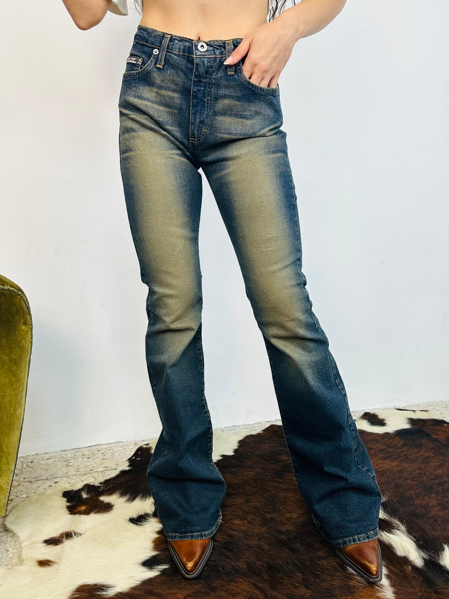 NEW JEANS- Flare Denim Mid