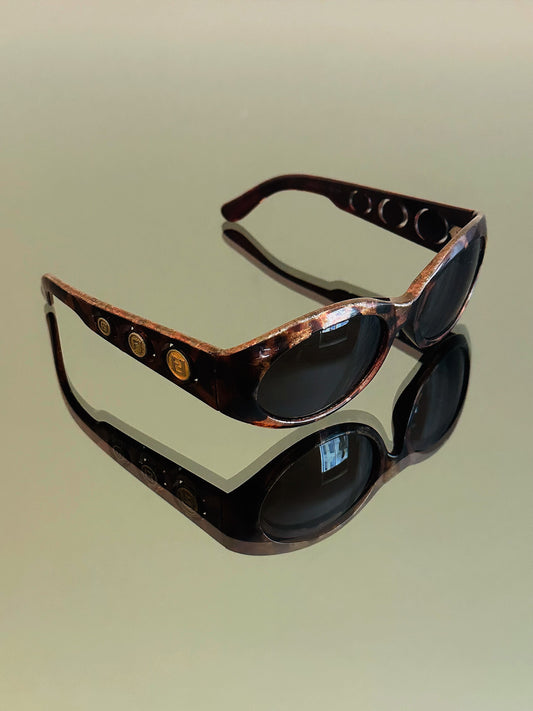 FENDI - Occhiali da sole vintage FF Medallion – Made in Italy