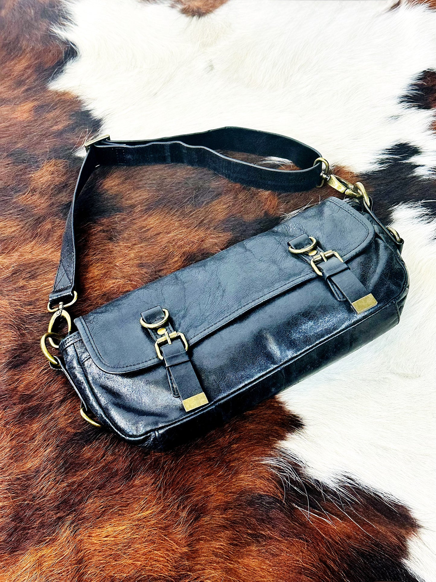 Borsa a Spalla\Bandoliera  in Vera Pelle con Hardware in ottone
