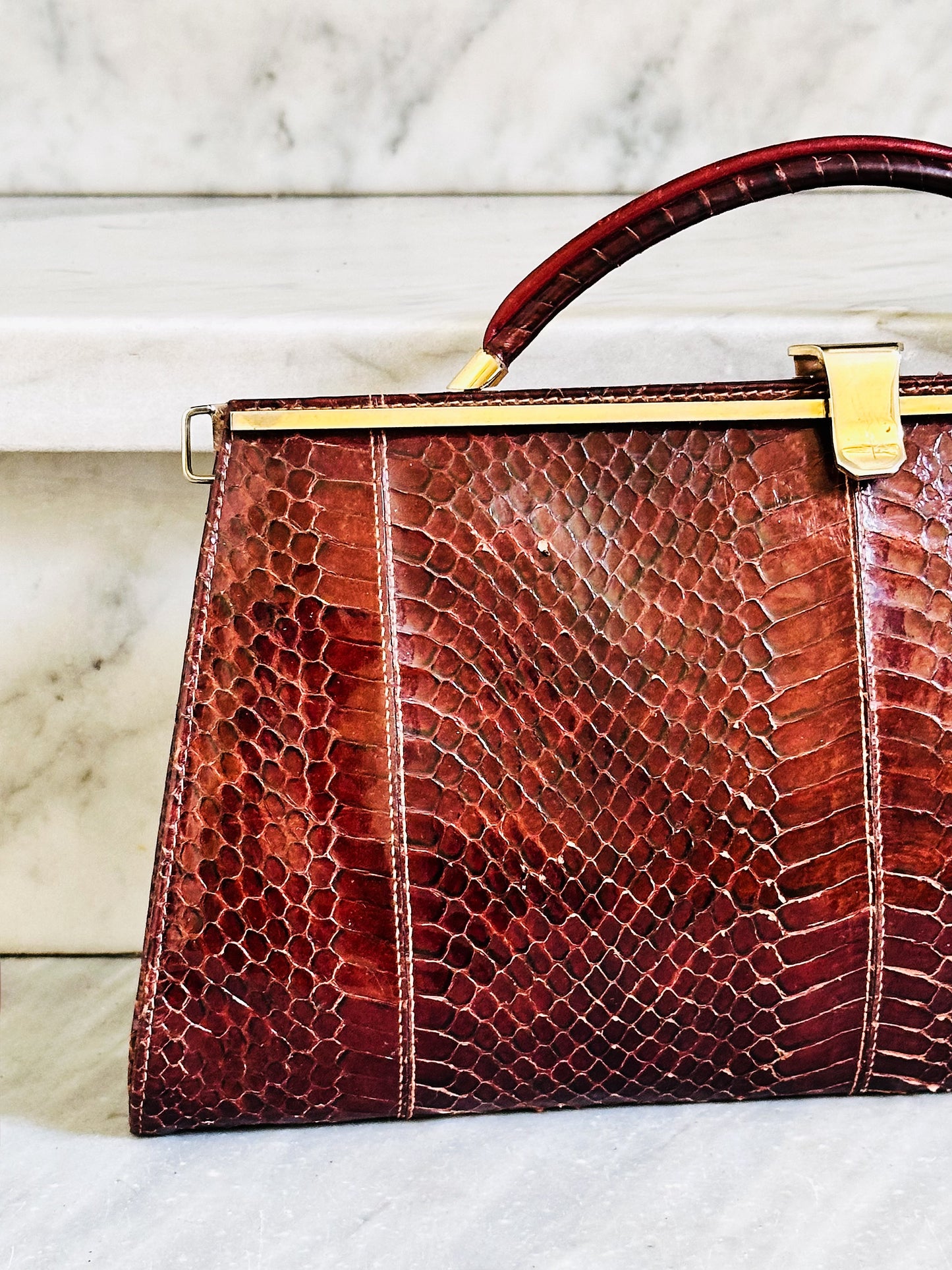 CLUTCH - 80s structured exotic leather bag
