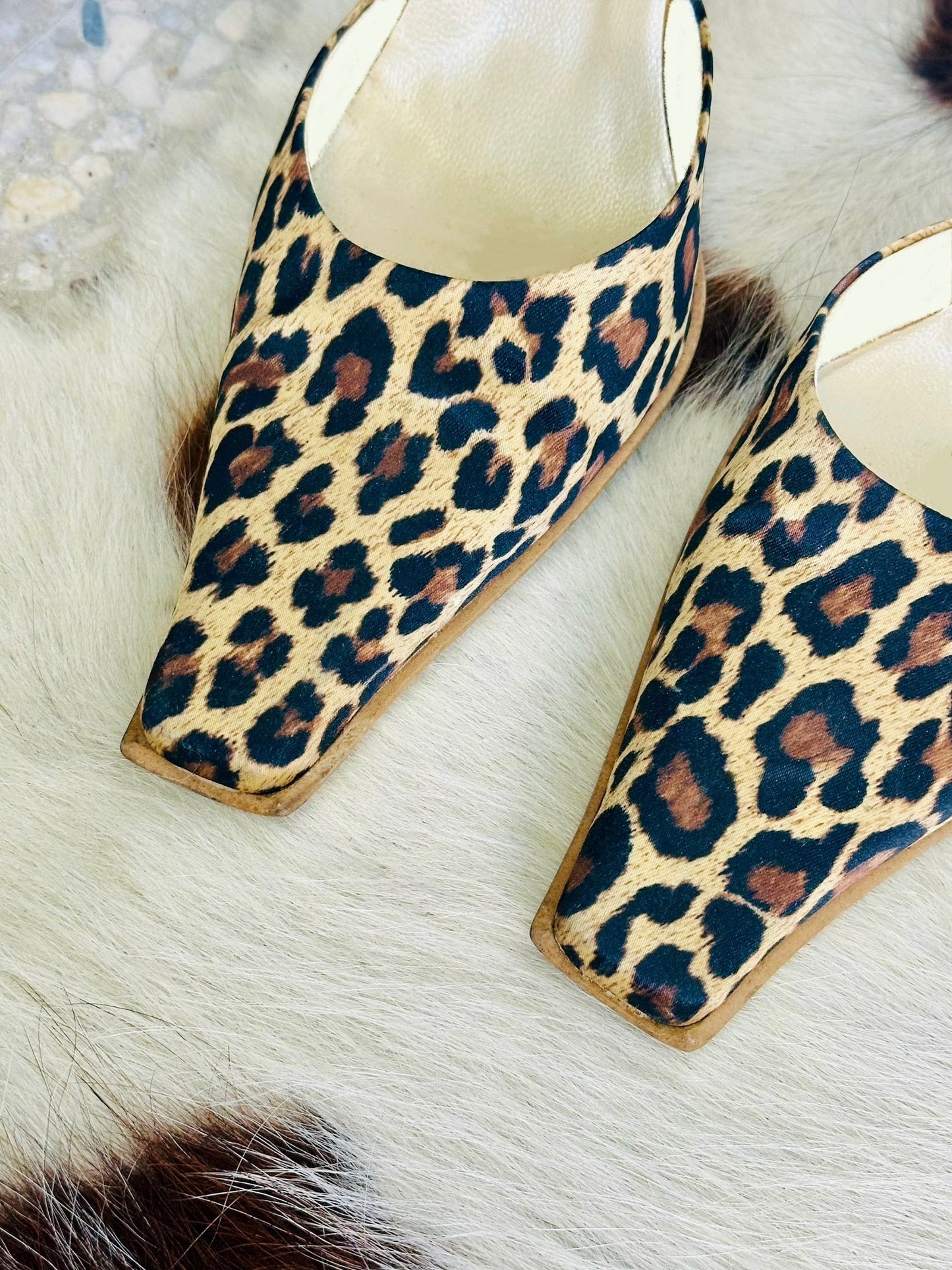 Décolleté vintage Carla Pitti Milano leopardate con tacco oro – Made in Italy | Taglia 37