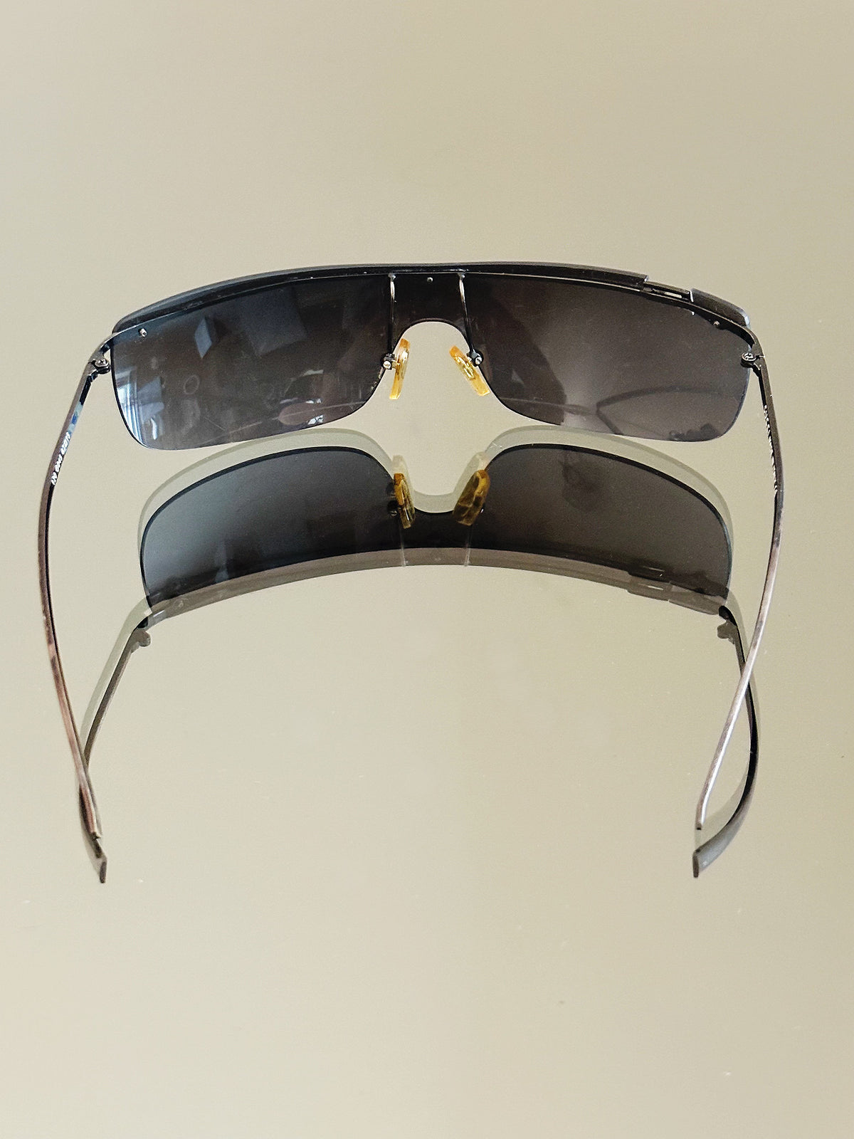 GUCCI - Occhiali da sole vintage GG45 – Rimless Shield Mask Y2K Made in Italy