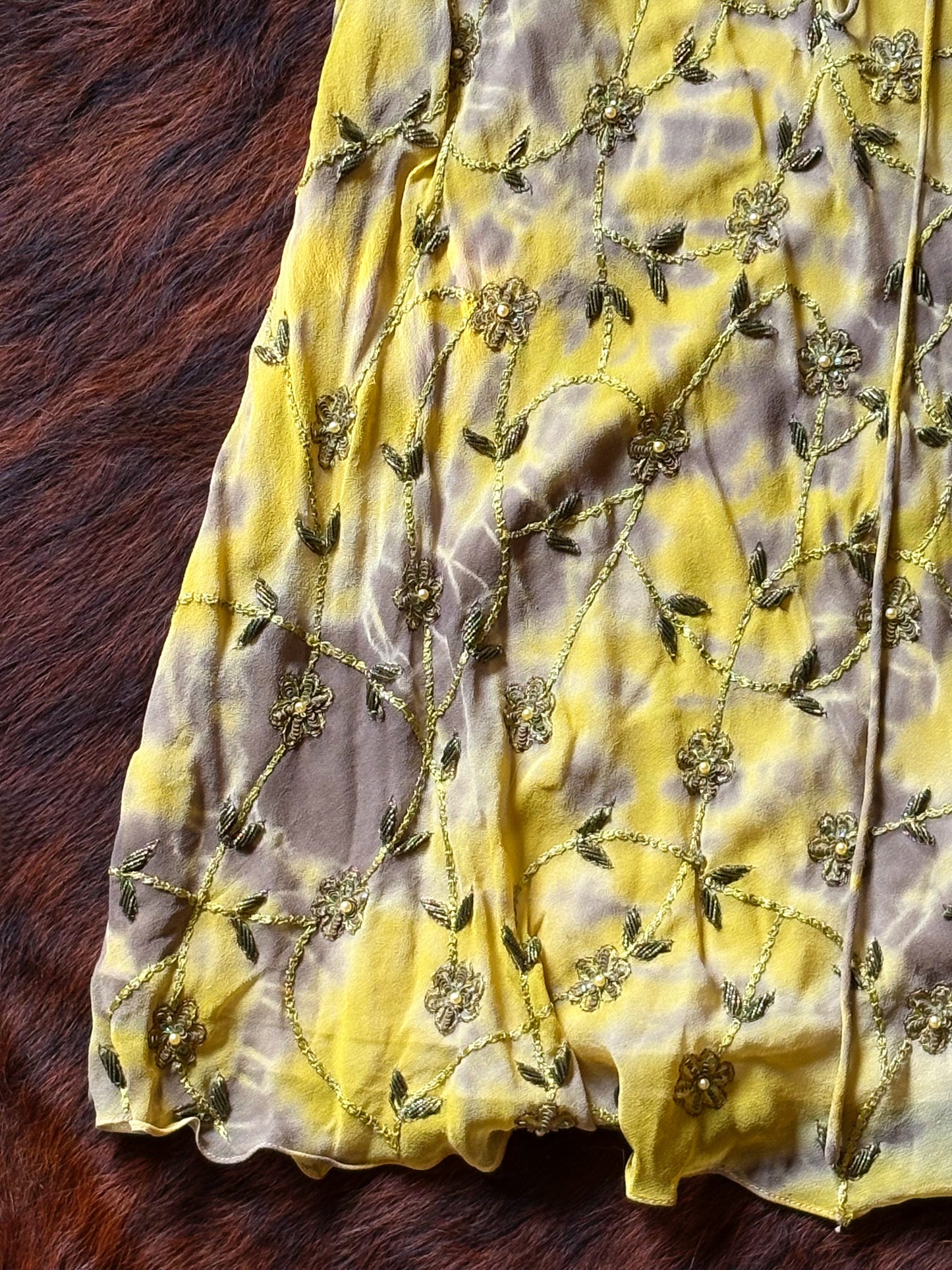 Abito Halter in Seta Ricamata con Perline – Archive Y2K Couture | Nuovo con Cartellino