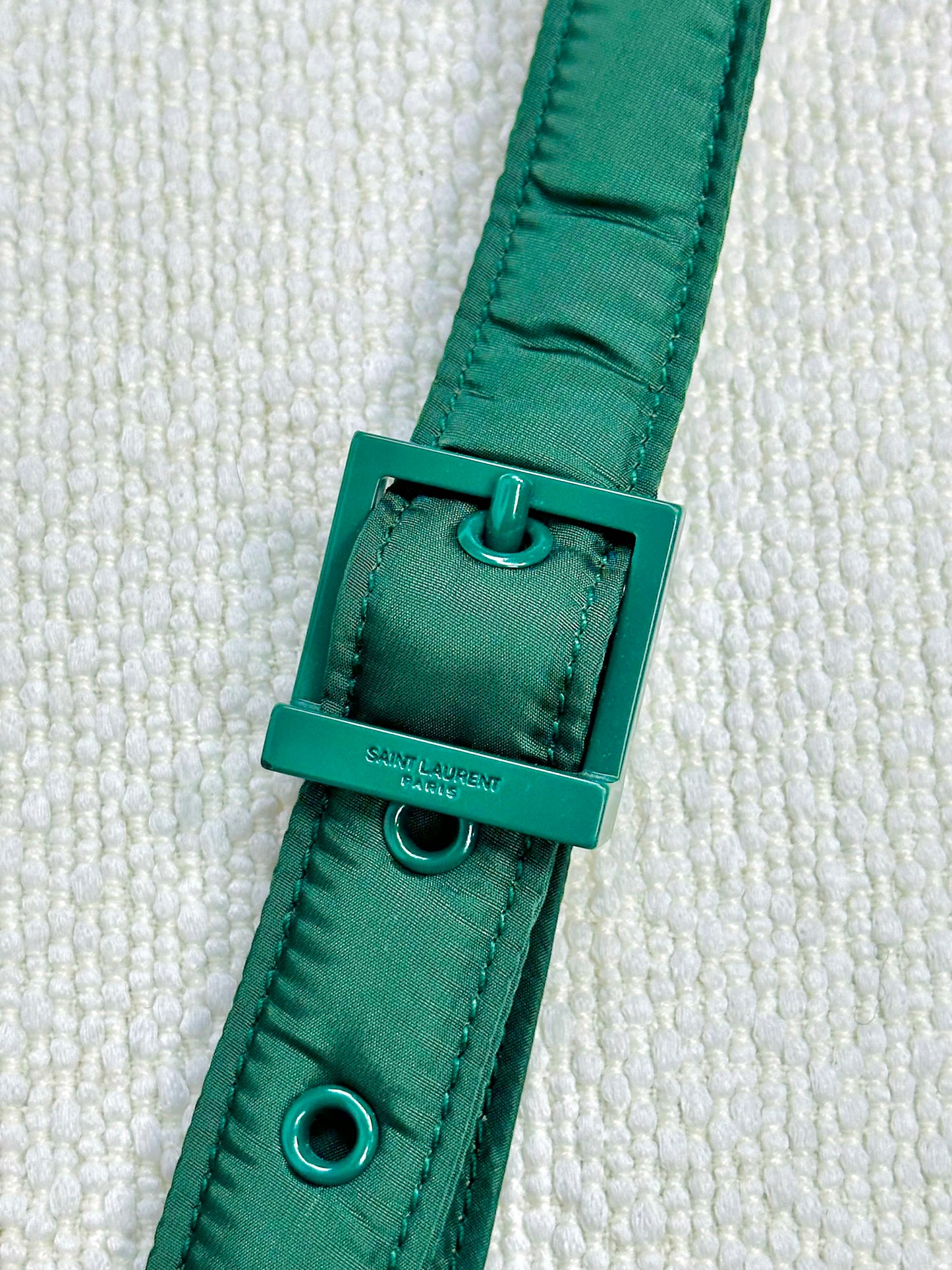SAINT LAURENT PARIS - Borsa Shoulder in Nylon Verde Racing con profili rossi