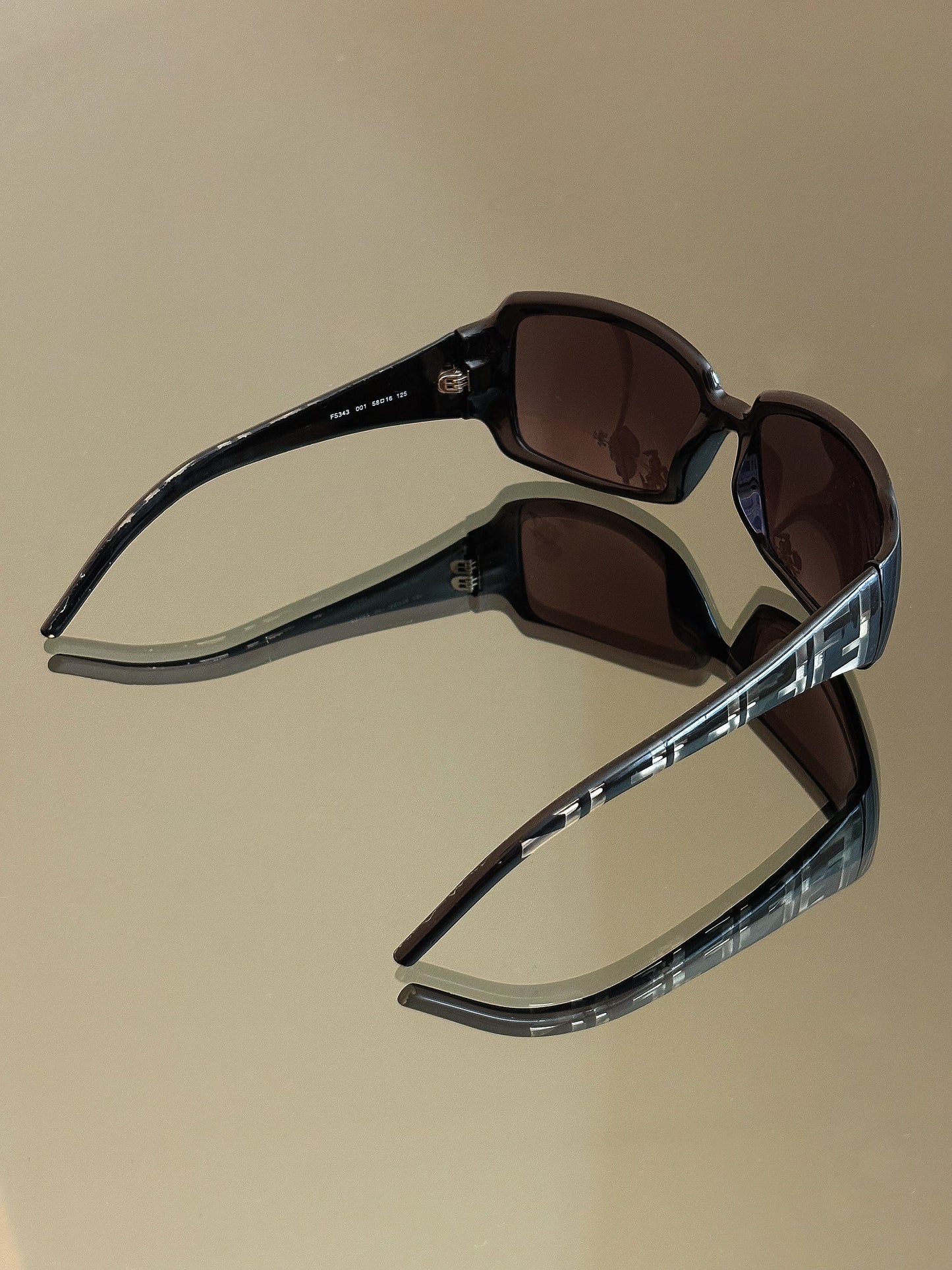 FENDI - Occhiali da sole vintage FS343 – Made in Italy