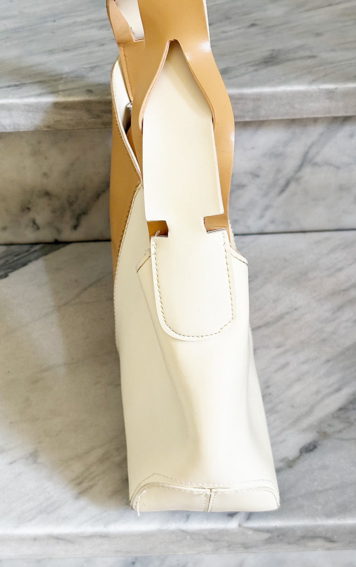 Vintage Two-Tone Leather Hobo Bag – Cream & Caramel