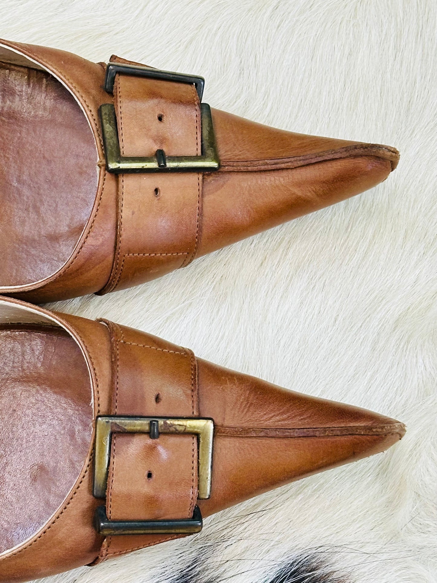 Décolleté vintage in pelle con fibbia bronzo – DONNA Made in Italy | Taglia 38