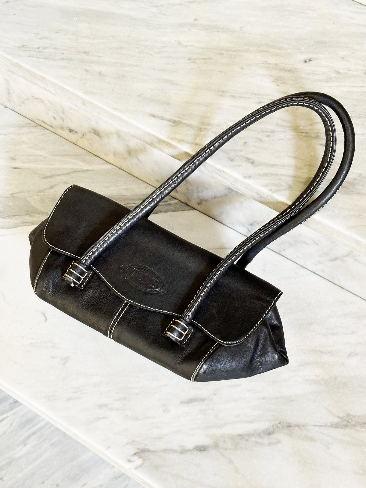 TOD’S - Borsa vintage in pelle nera con cuciture a contrasto