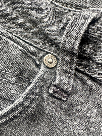 Jeans neri Burberry con logo ricamato