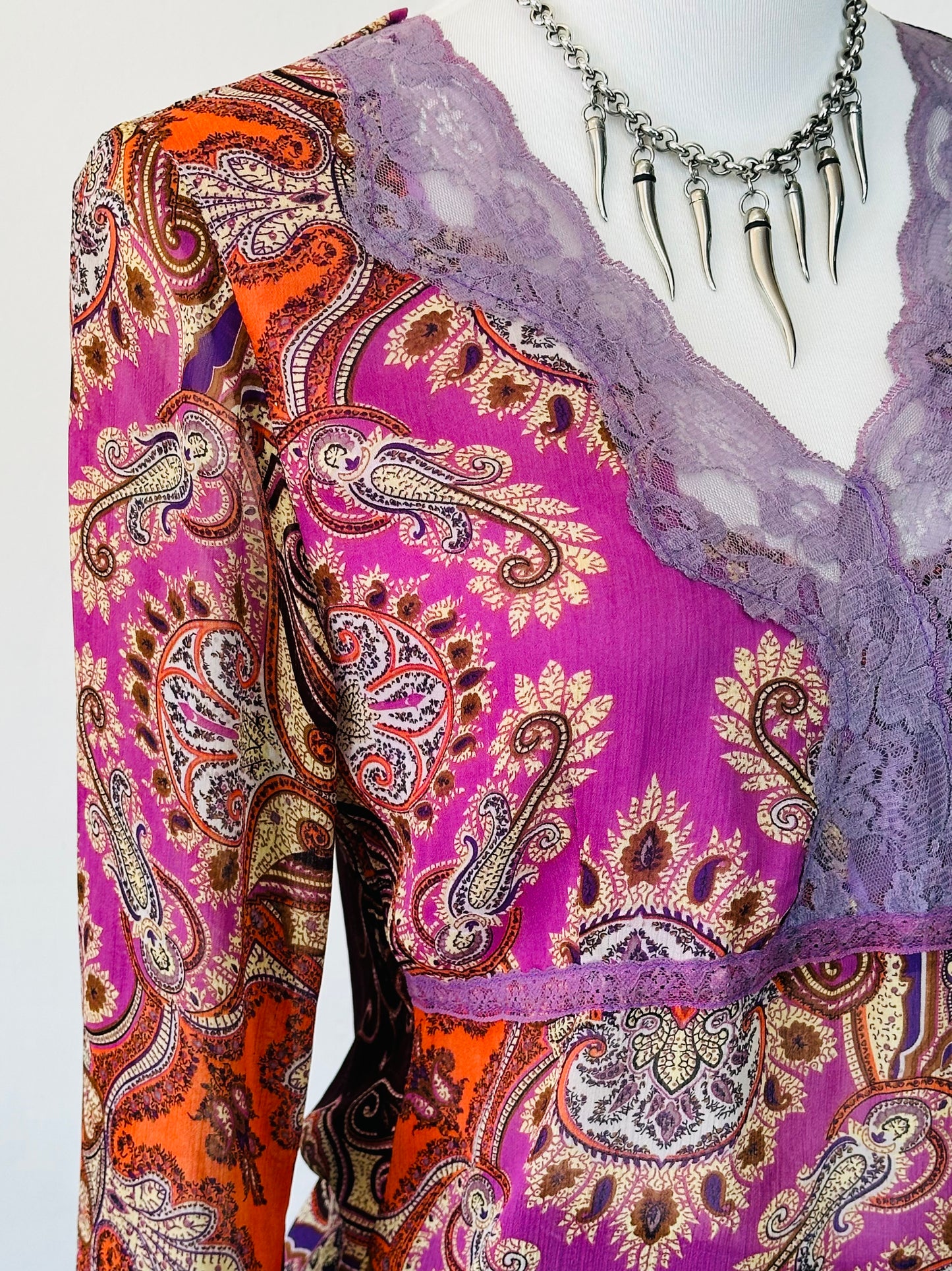 Top Paisley in Voile con Pizzo Lilla – Anni 2000 Vibes